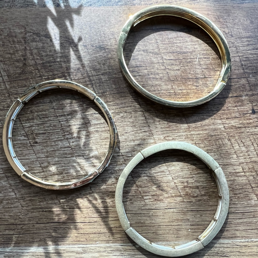 Vintage Bracelets - Picture 2 of 4